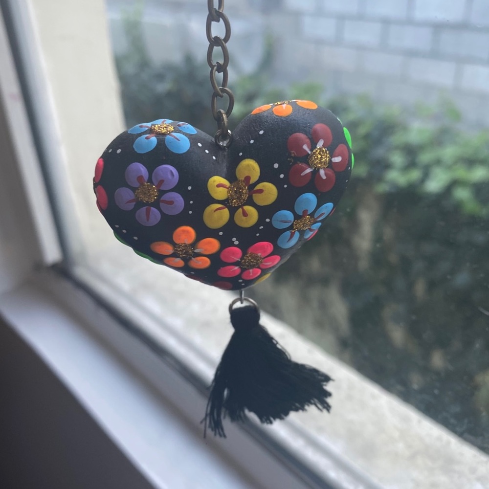 100% HANDMADE & NEW Colorful Heart Keychain